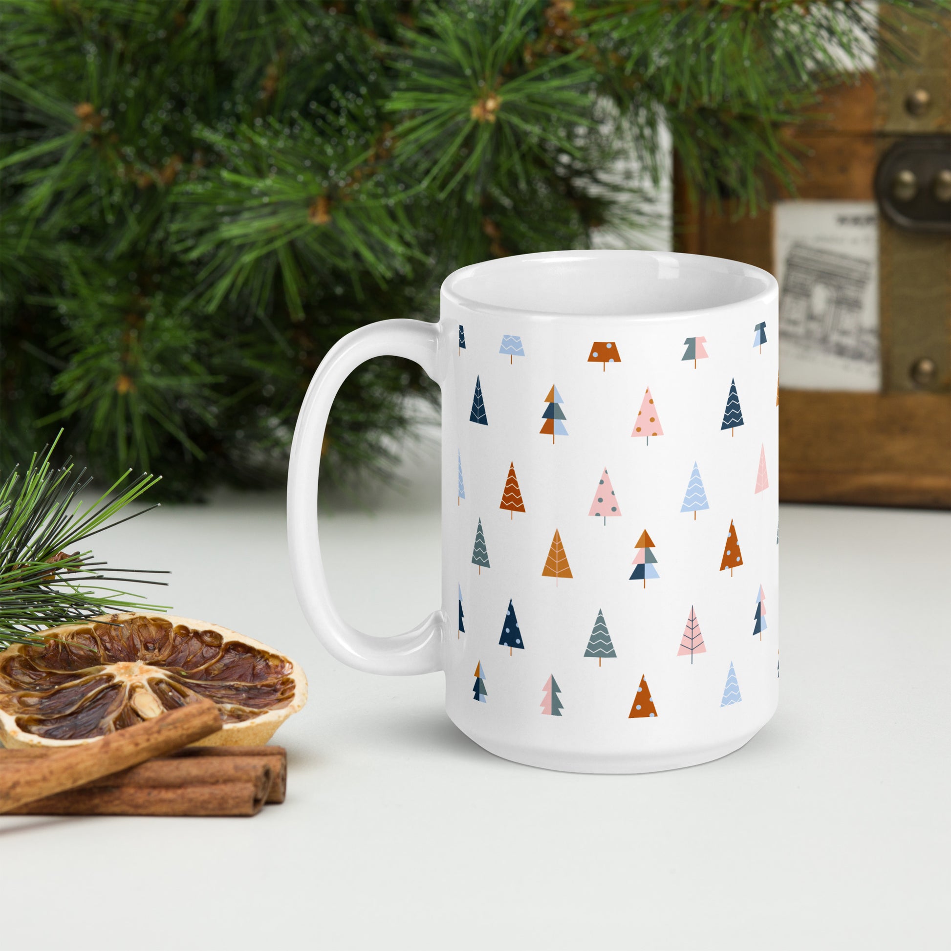 CHRISTMAS TREE White glossy mug - ASHRILEYPRINTS