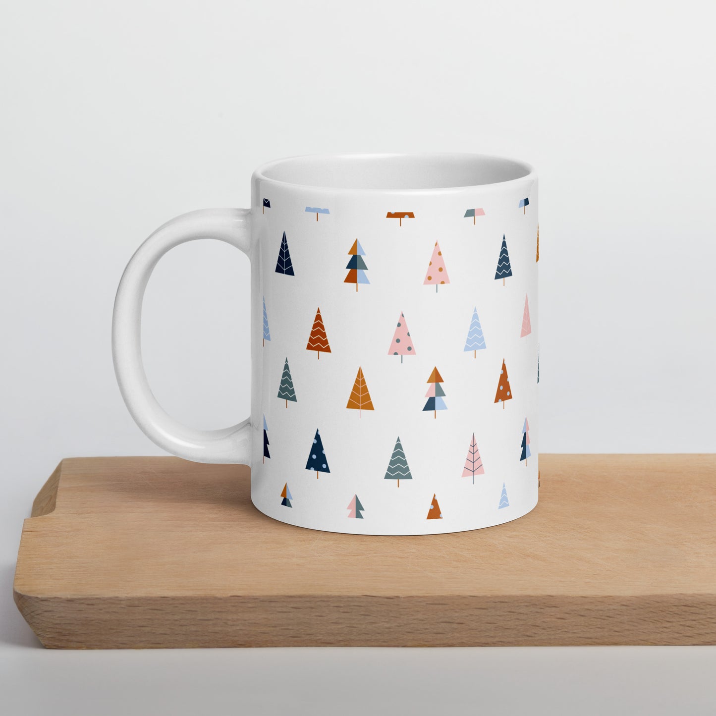 CHRISTMAS TREE White glossy mug - ASHRILEYPRINTS