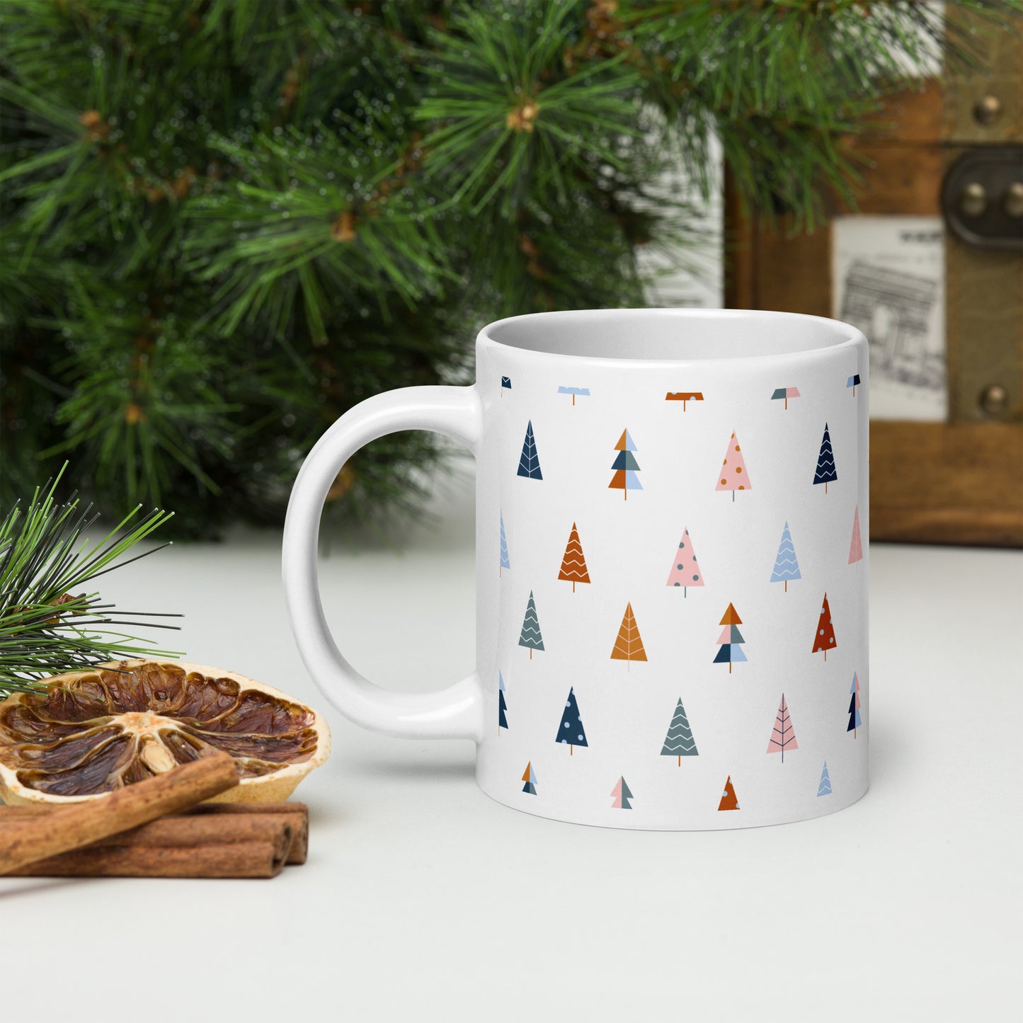CHRISTMAS TREE White glossy mug - ASHRILEYPRINTS