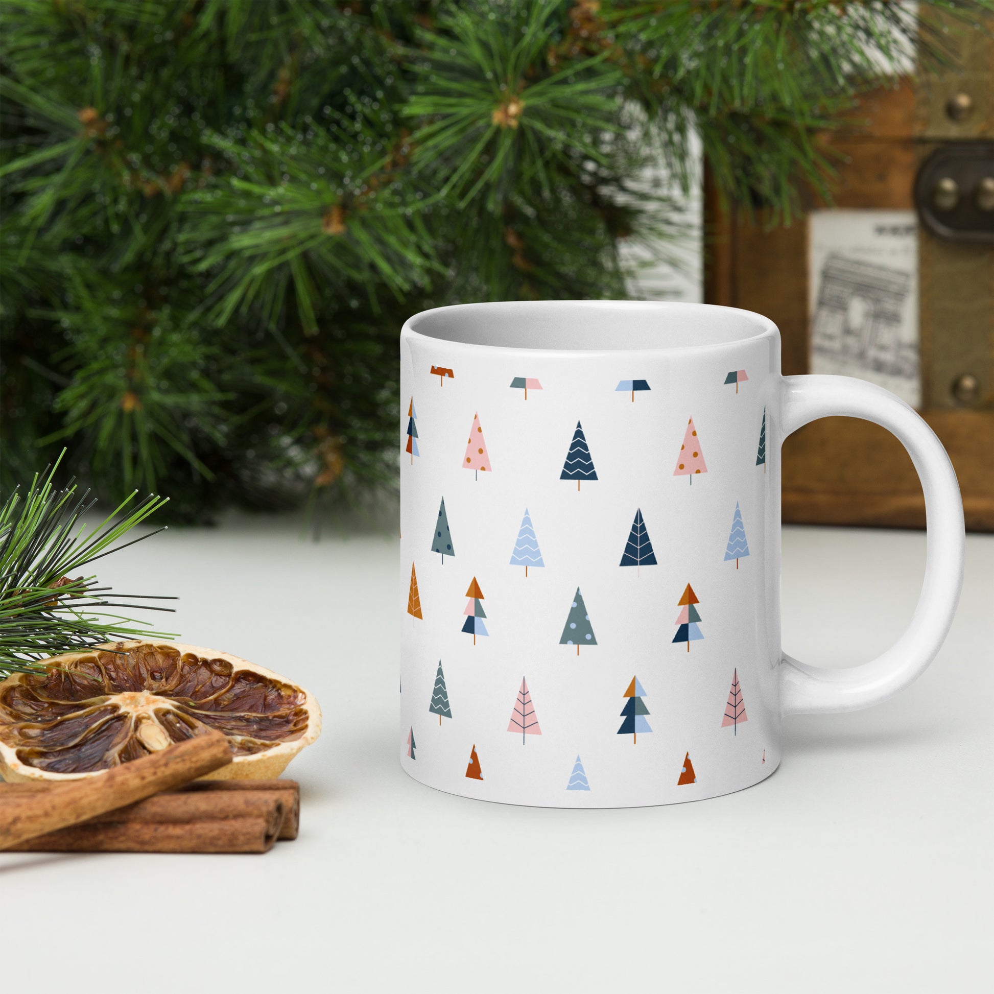 CHRISTMAS TREE White glossy mug - ASHRILEYPRINTS
